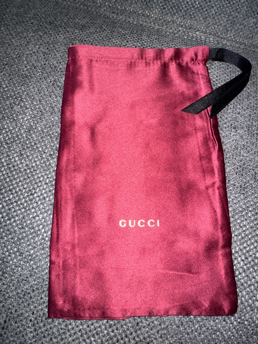 Gucci Wine Satin Drawstring Pouch with Black Ribbon - Picture 1 of 4
